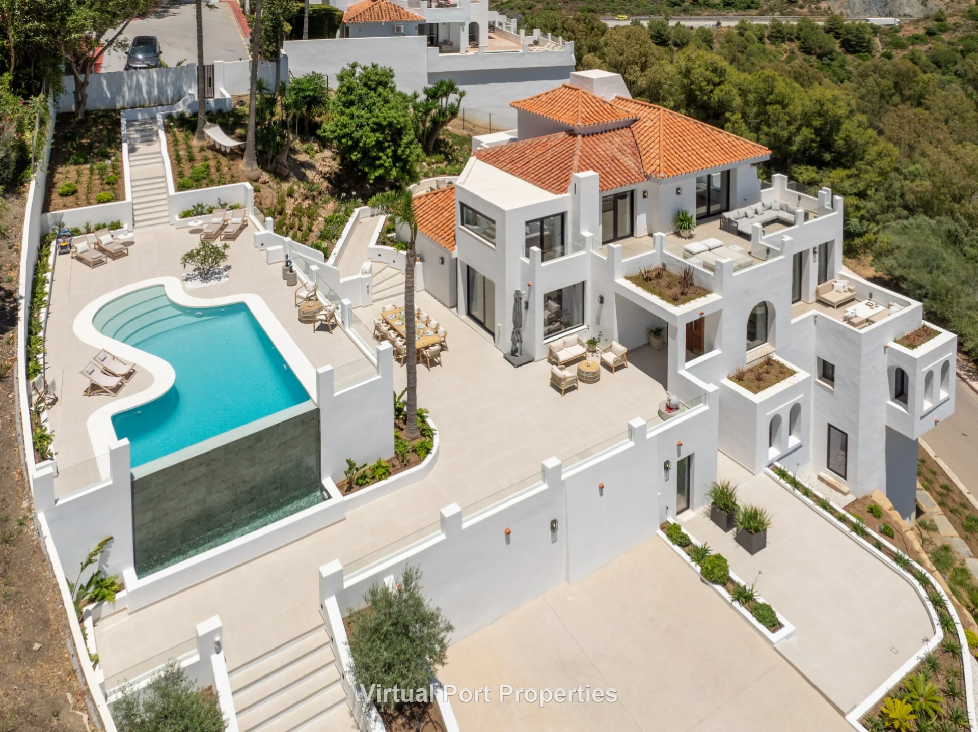 Villa Luma – Sea View Mediterranean Villa in Las Lomas de Nueva Andalucía