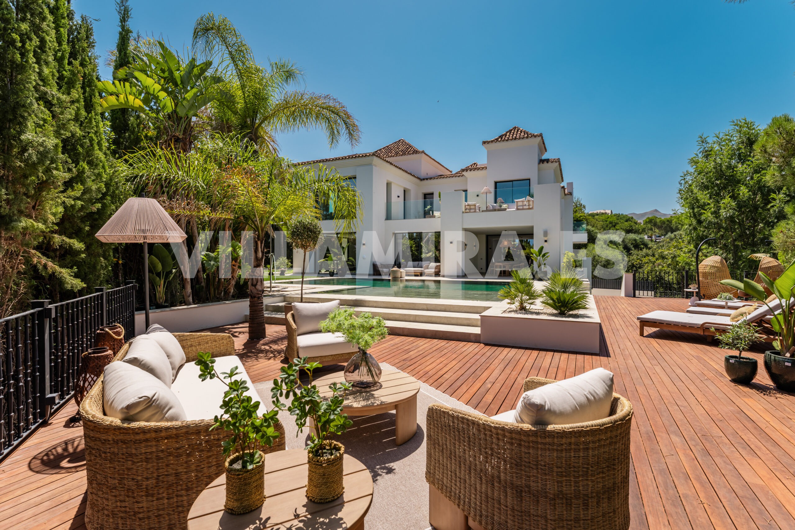 Luxury Andalusian-Style Villa in El Herrojo, La Quinta