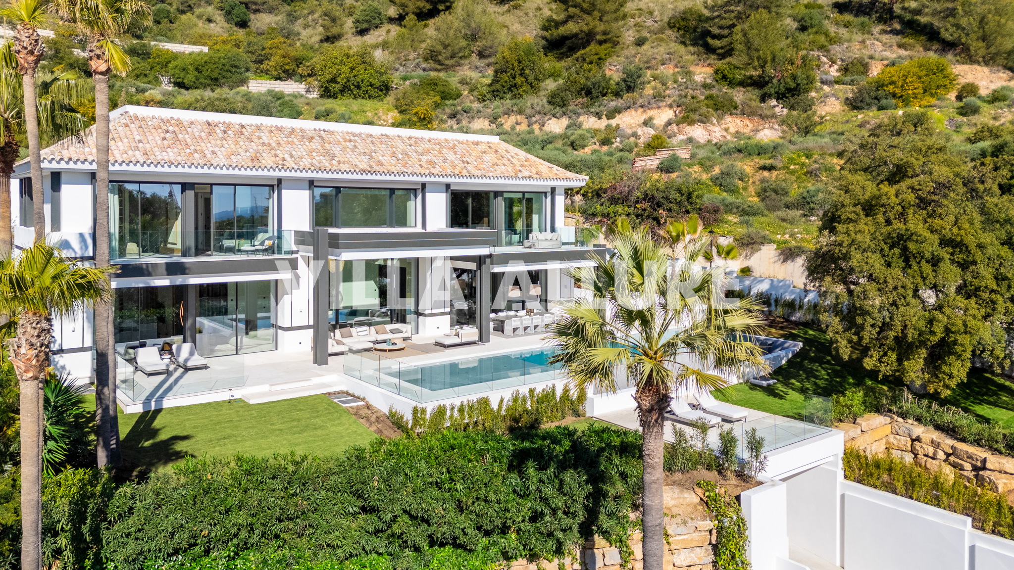 Villa Allure Cascada de Camojan, Marbella Golden Mile
